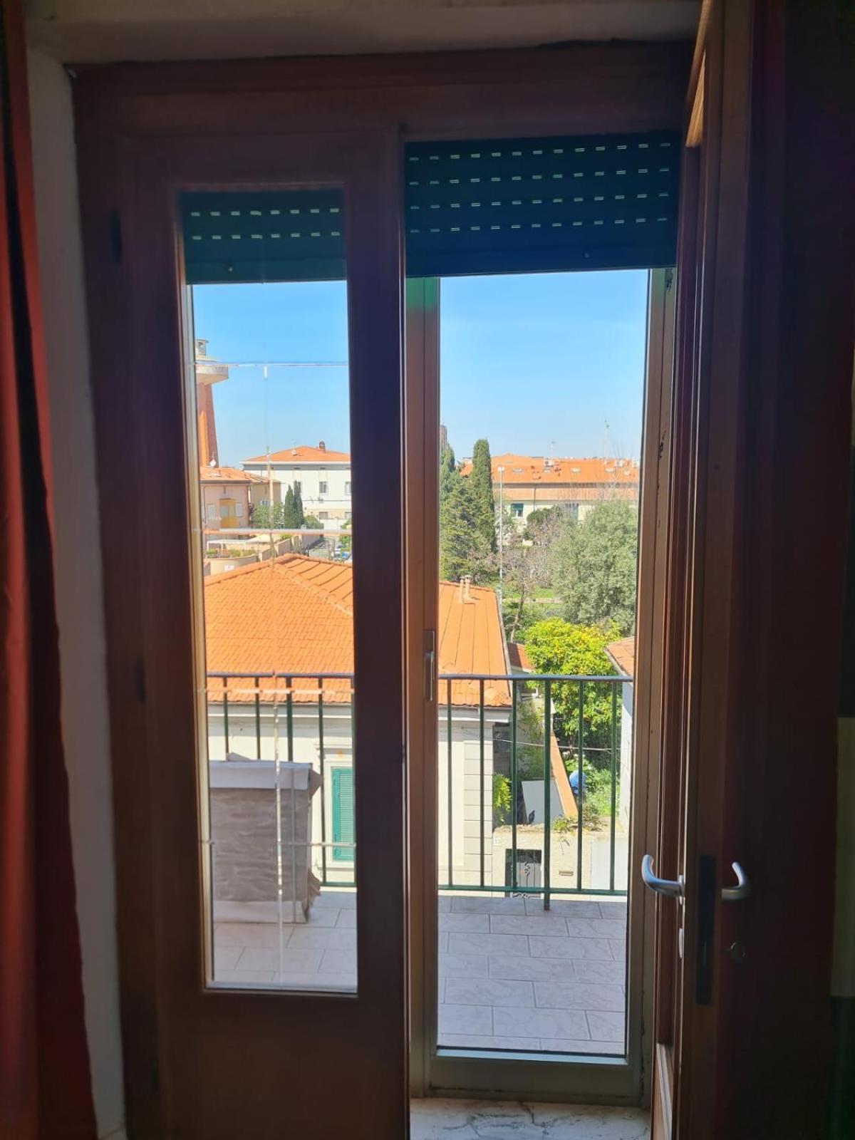 Ricci 16 - Suite & Rooms Ливорно Экстерьер фото
